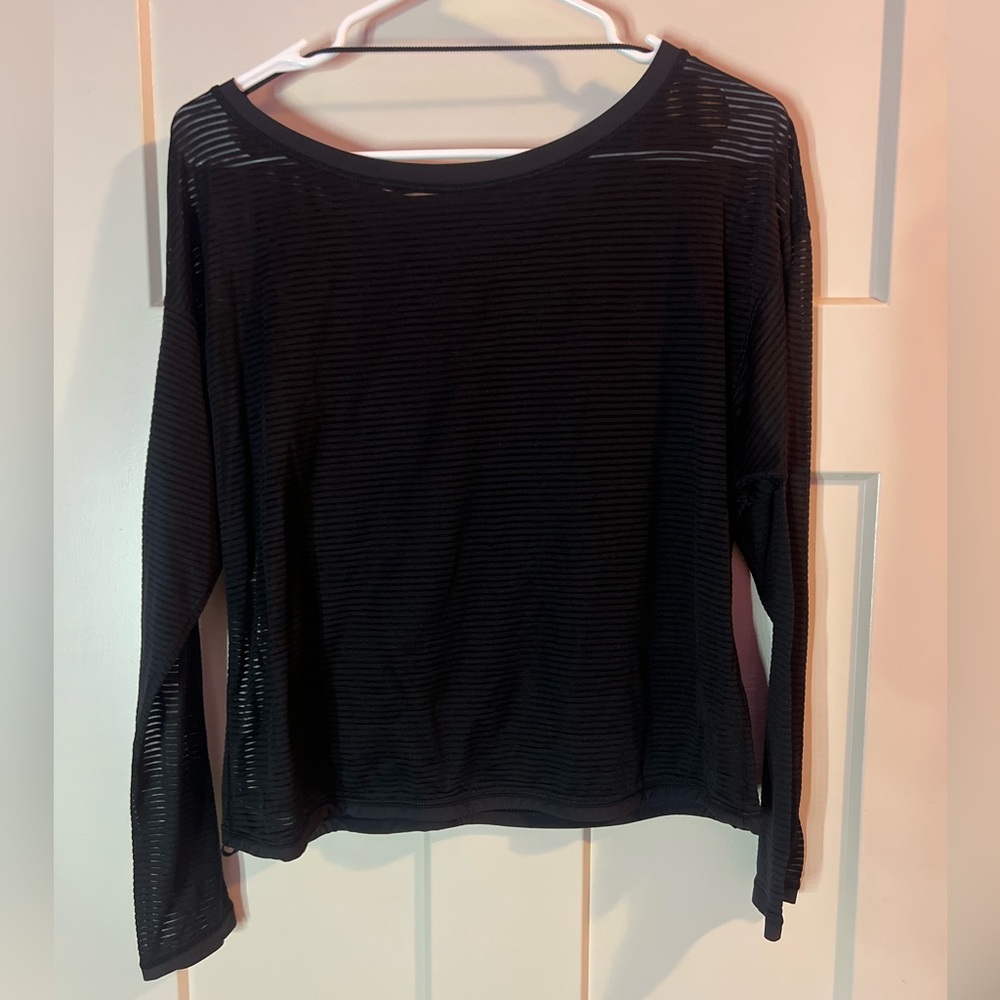 Lululemon Long Sleeve Shirt - Picture 1 of 2